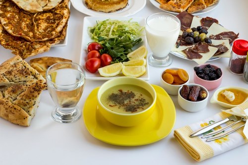 Picture of various foods eaten during Ramadan