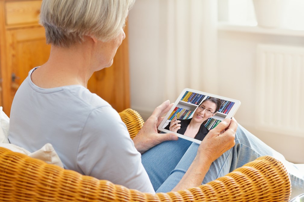 Woman learning online