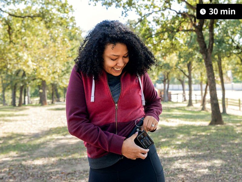 Woman wearing an insulin pump